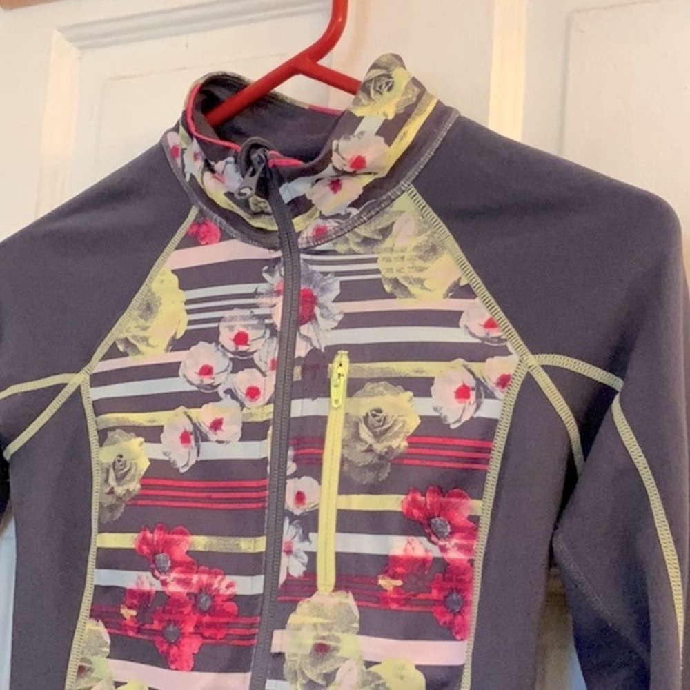 Zella Girl gray floral warmup zip jacket